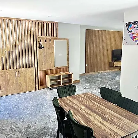 Silyan Hotel